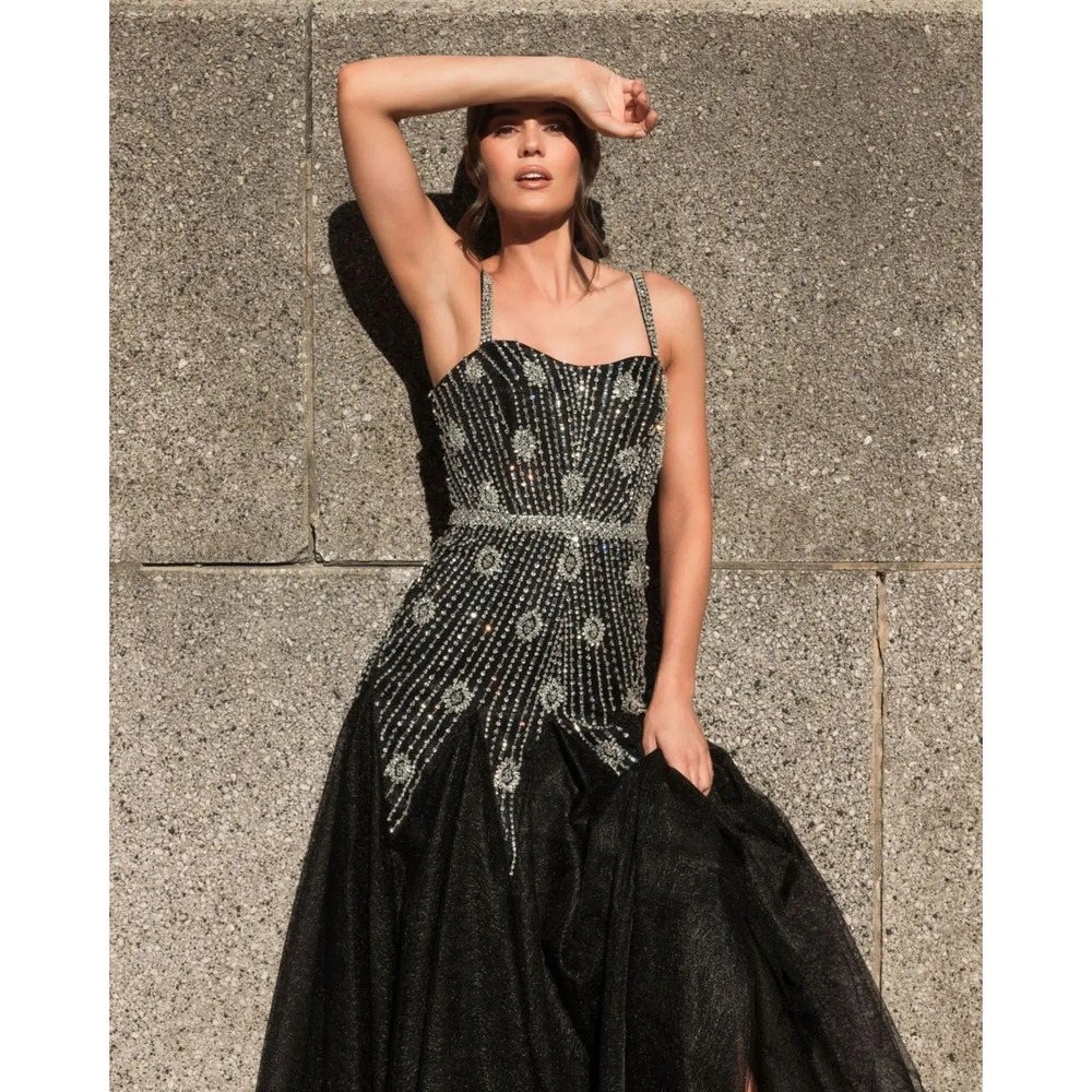 NWT Mac Duggal [ 6 ] 2236 Slim Strap Embellished Bustier Gown Black Silver J2380